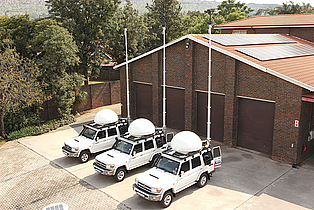 Offroad Vehicle Landcruiser with monitoring installation